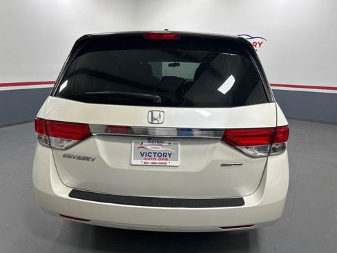 Used 2016 Honda Odyssey SE image 8