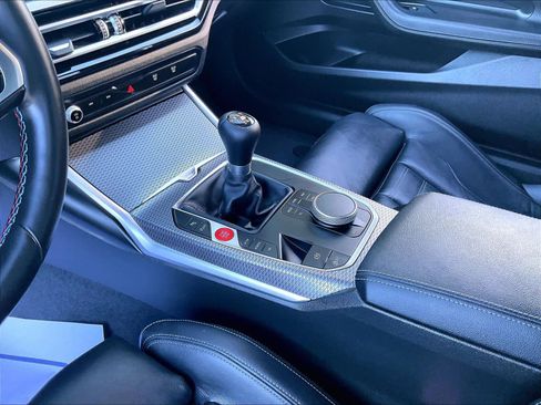 Used 2023 BMW M2 w/ Lighting Package image 18