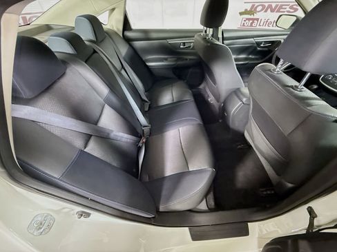 Used 2017 Nissan Altima 2.5 SR w/ Midnight Edition Package image 27