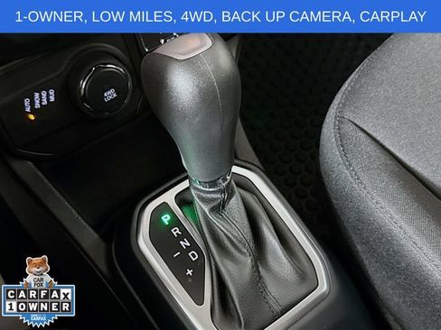 Used 2023 Jeep Renegade Latitude AWD/4WD image 17