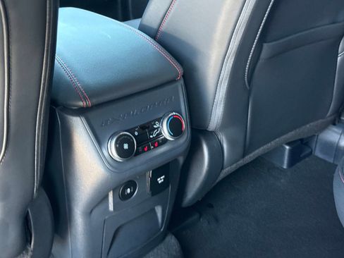 Used 2025 Ford Explorer ST-Line w/ Premium Package image 19