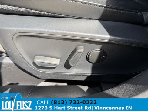 Used 2024 Ford Escape ST-Line w/ Cold Weather Package FWD image 16