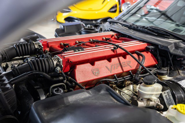 Used 2000 Dodge Viper RT/10 RWD image 37