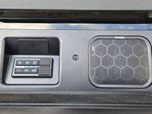 New 2025 GMC Sierra 2500 Denali Ultimate image 10