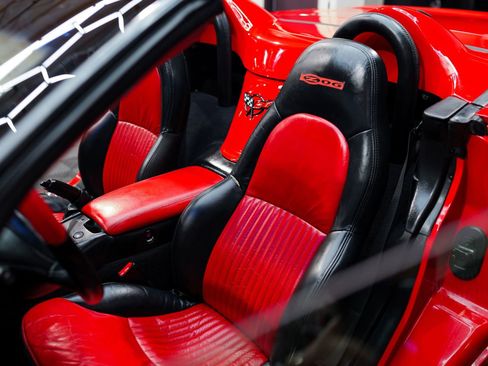 Used 2002 Chevrolet Corvette Z06 image 22