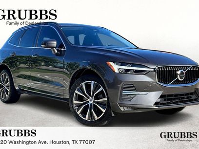 Used 2022 Volvo XC60 B5 Momentum