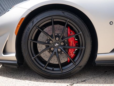 Used 2022 Ferrari 812 GTS RWD image 13