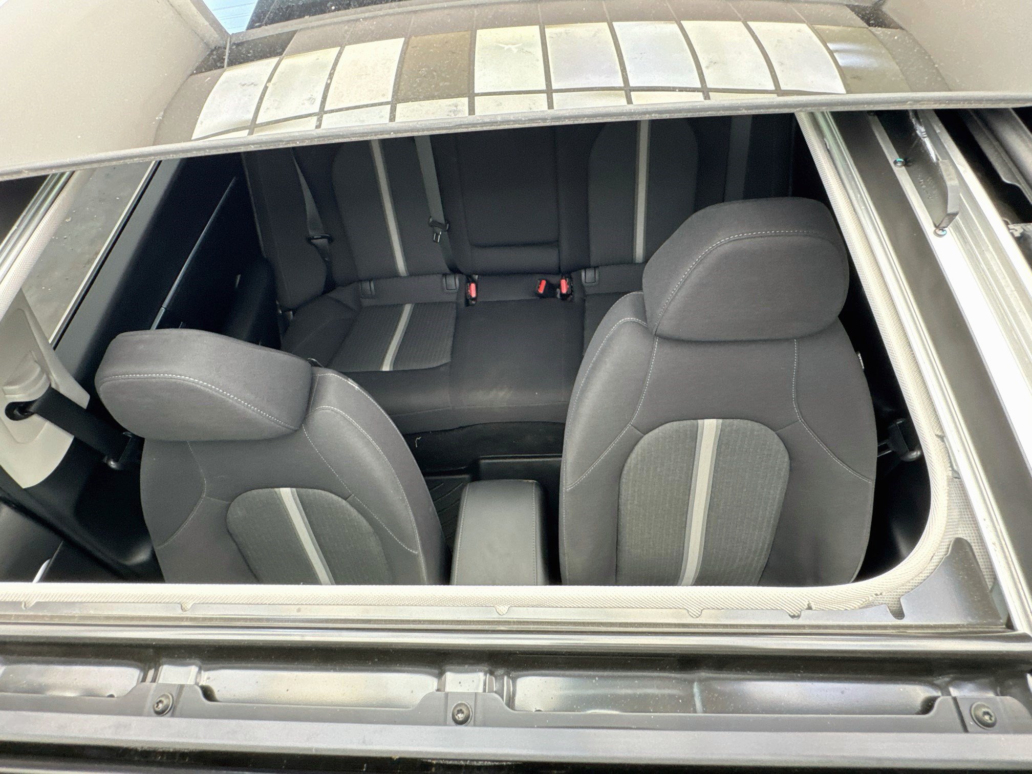 Used 2022 Hyundai Sonata SEL w/ Convenience Package FWD image 14
