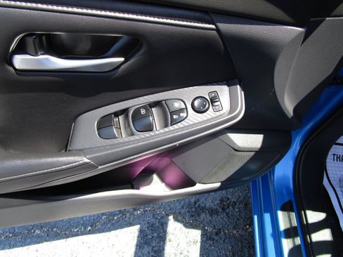 Used 2023 Nissan Sentra SV w/ All-Weather Package FWD image 17