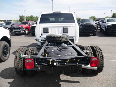 New 2026 RAM 5500 Tradesman w/ Max Tow Package image 8