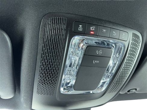 Used 2023 Mercedes-Benz EQB 250+ image 35