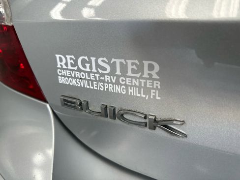 Used 2005 Buick LaCrosse CXL w/ Chrome Appearance Package image 15