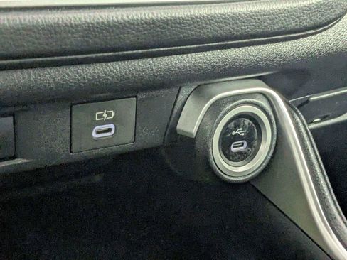 Certified 2026 Toyota Grand Highlander AWD image 25