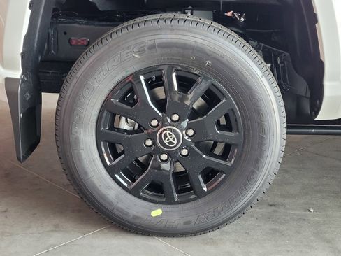 New 2026 Toyota Tacoma SR5 image 4