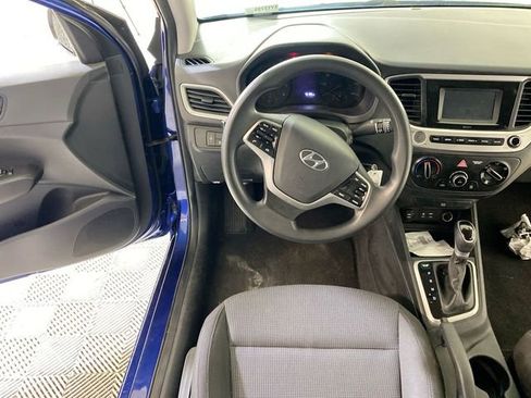 Used 2021 Hyundai Accent SE FWD image 33