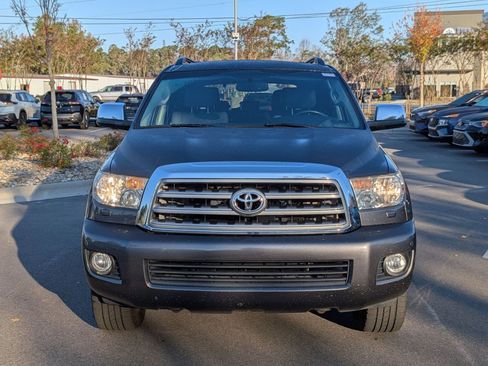 Used 2014 Toyota Sequoia Limited image 8