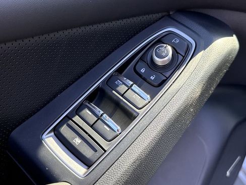 New 2026 Subaru Ascent Limited image 27