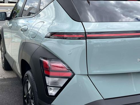 Certified 2024 Hyundai Kona SEL w/ Convenience Package image 12