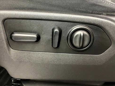 Used 2021 Chevrolet Silverado 1500 RST w/ Bed Protection Package image 33