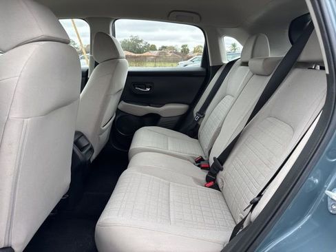 Used 2025 Honda HR-V LX image 17