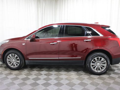 Used 2018 Cadillac XT5 Luxury w/ Driver Awareness Package image 36
