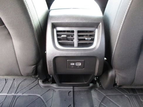 Used 2024 Chevrolet Blazer LT w/ Convenience Package image 36