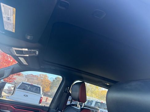 Used 2019 RAM 1500 Rebel w/ Rebel Level 2 Equipment Group AWD/4WD image 21