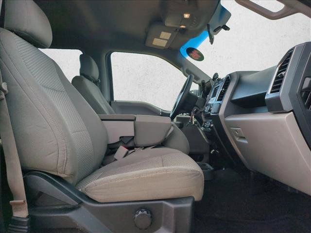 Used 2016 Ford F150 XLT AWD/4WD image 19