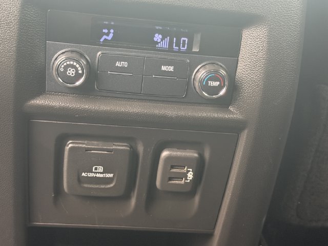 Used 2020 Chevrolet Traverse RS FWD image 21