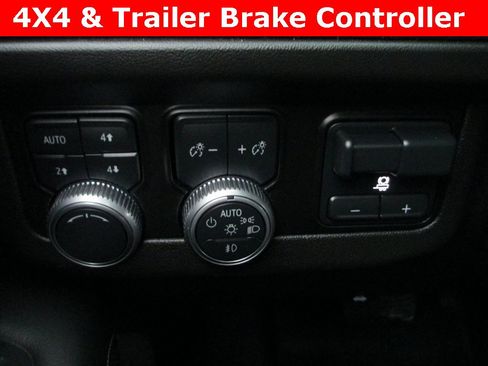 Certified 2021 GMC Yukon SLT w/ SLT Luxury Plus Package image 19