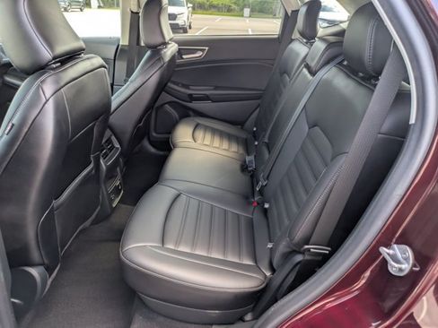 Used 2021 Ford Edge SEL w/ Convenience Package AWD/4WD image 16