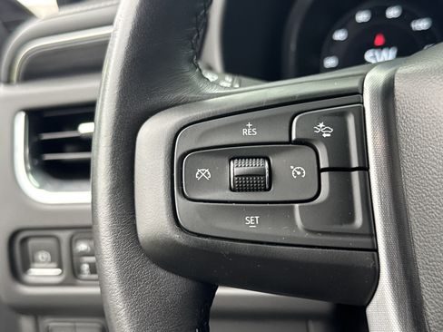 Used 2023 GMC Yukon SLT AWD/4WD image 20