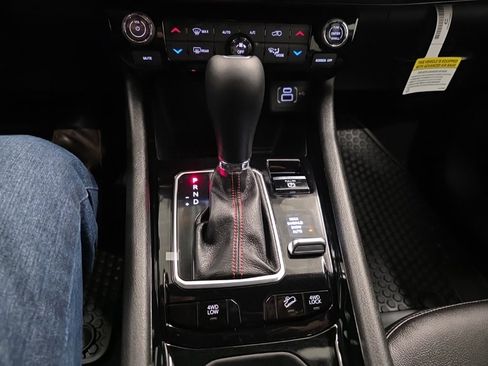 New 2026 Jeep Compass Trailhawk image 18