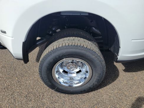 New 2026 RAM 3500 Tradesman AWD/4WD image 10