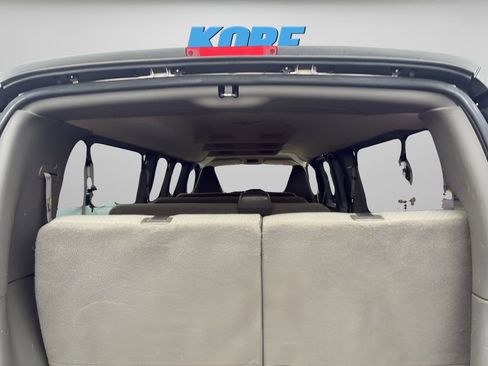 Used 2016 Chevrolet Express 3500 LT w/ LT Preferred Equipment Group image 11