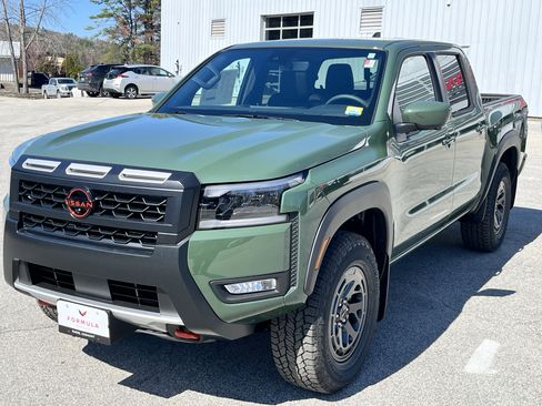 New 2026 Nissan Frontier PRO-4X AWD/4WD image 4