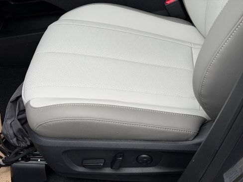 New 2026 INFINITI QX60 Luxe w/ Cargo Package image 16