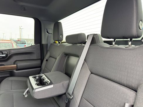 Used 2021 Chevrolet Silverado 1500 RST image 35