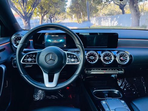 Used 2021 Mercedes-Benz A 220 image 12