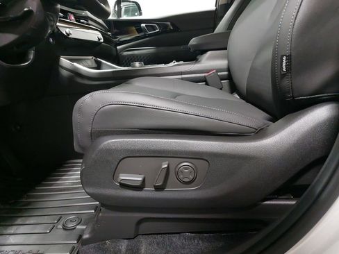 New 2026 Kia Carnival SX Prestige image 33