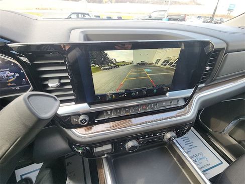 New 2026 Chevrolet Silverado 3500 LT image 17