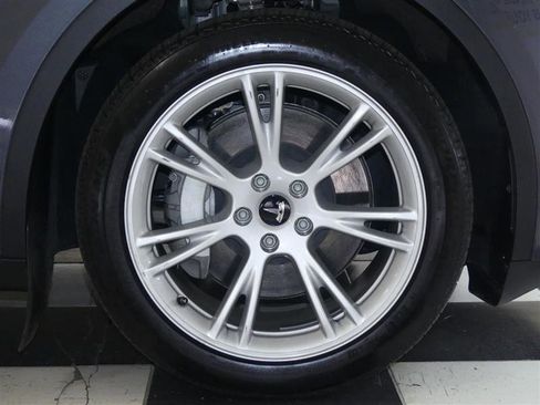 Used 2023 Tesla Model Y AWD image 29