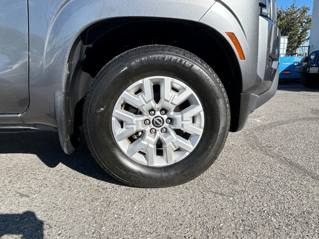 Used 2022 Nissan Frontier SV RWD image 13