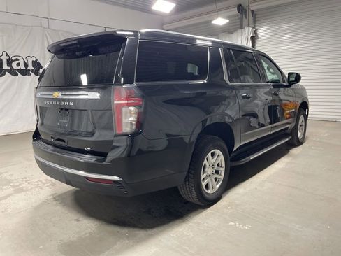 Used 2024 Chevrolet Suburban LT image 7