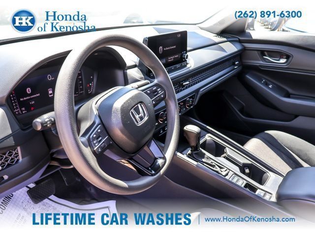 Used 2024 Honda Accord EX image 11