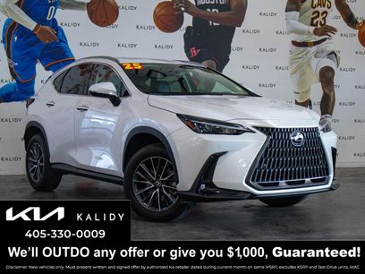 Used 2025 Lexus NX 250 FWD w/ Towing Package (2000 Lbs)