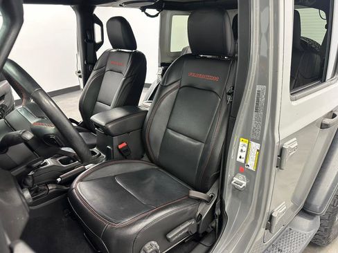 Used 2019 Jeep Wrangler Unlimited Rubicon image 35