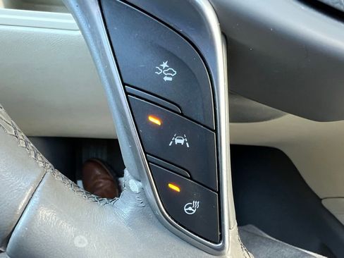 Used 2019 Cadillac XT5 Premium Luxury image 46