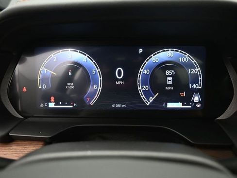 Used 2024 Jeep Grand Cherokee L Summit w/ Advanced Protech Group IV AWD/4WD image 38