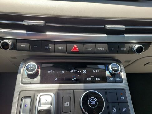 Used 2025 Hyundai Palisade Calligraphy FWD image 38